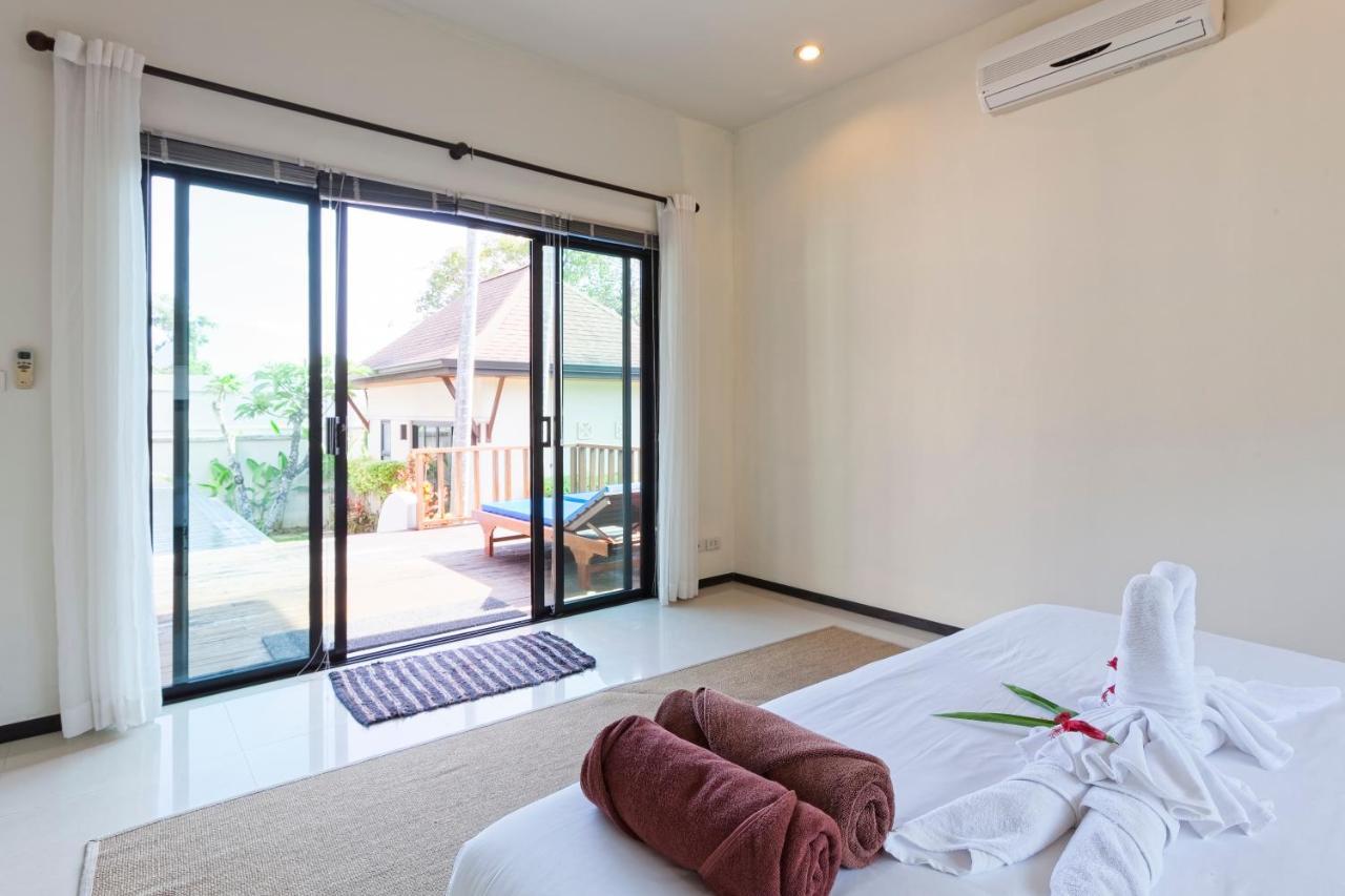 Foxtail Palm Villa Rawai Exterior photo