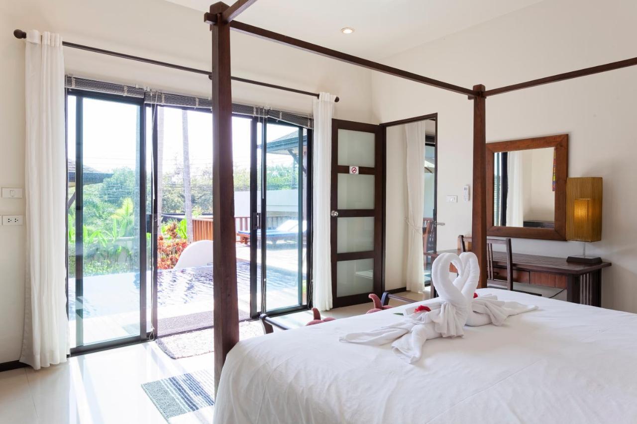 Foxtail Palm Villa Rawai Exterior photo
