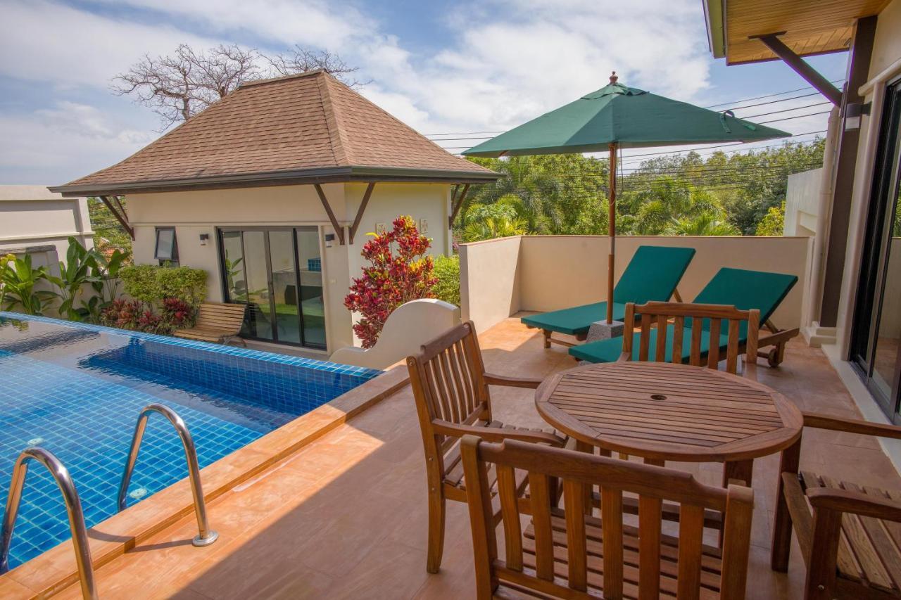 Foxtail Palm Villa Rawai Exterior photo