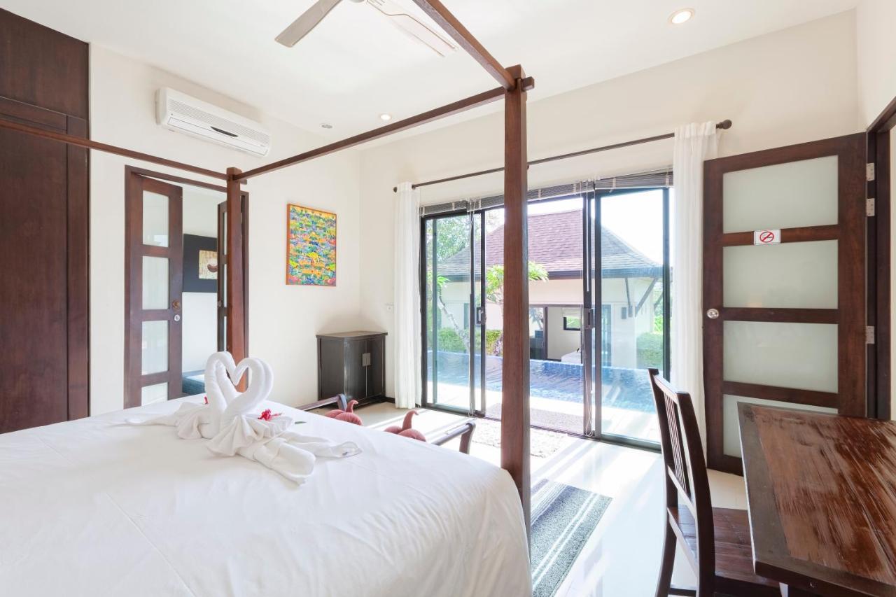 Foxtail Palm Villa Rawai Exterior photo