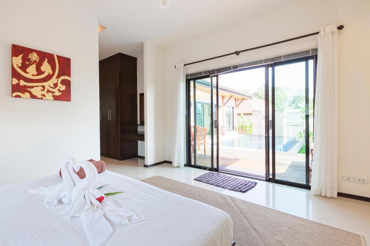 Foxtail Palm Villa Rawai Exterior photo