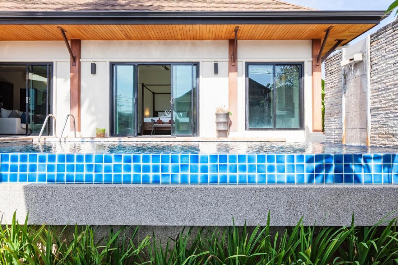 Foxtail Palm Villa Rawai Exterior photo